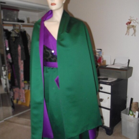 Vintage Formal Evening Gown Green n Purple with Sequined Body Reversable Shall - Picture 7 of 12